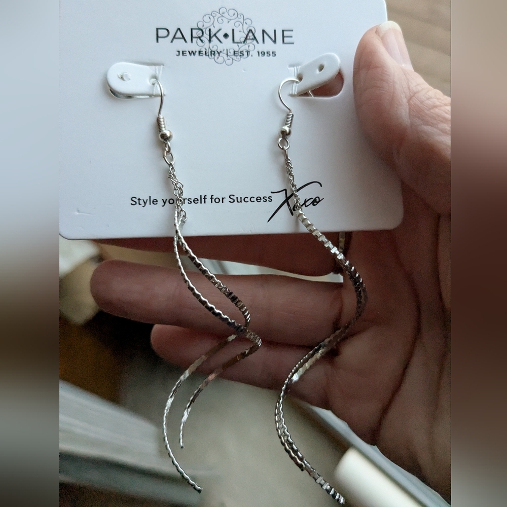 PARK LANE "Whisper" Silver-tone Earrings, NWT!!!